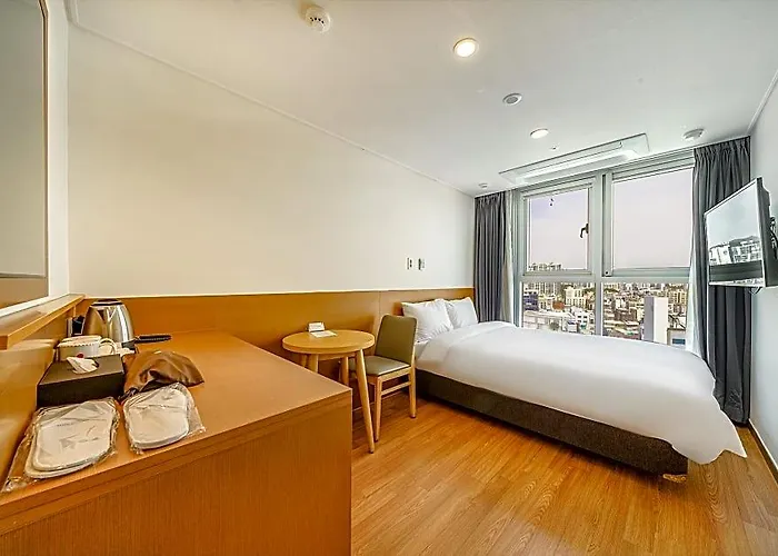 Kenny Gijang 3* Busan