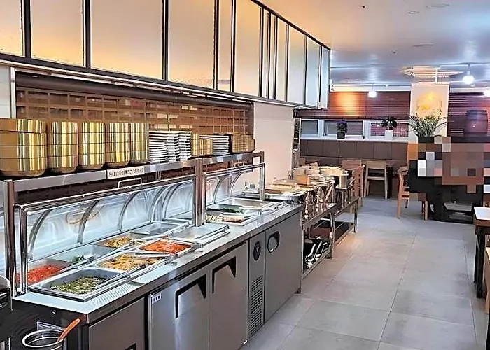 Hotel Kenny Gijang
